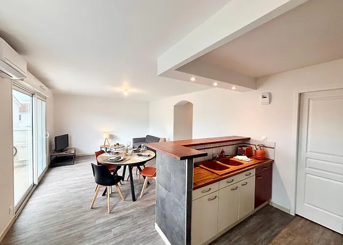 Le Rayonnant - Royan, Wifi & Balcon Руайян