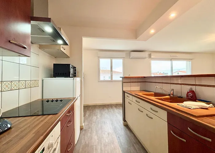 Le Rayonnant - Royan, Wifi & Balcon Апартаменты *