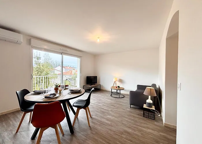 Апартаменты Le Rayonnant - Royan, Wifi & Balcon Руайян